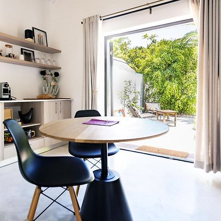 非洲小屋酒店 西萨默塞特 外观 照片